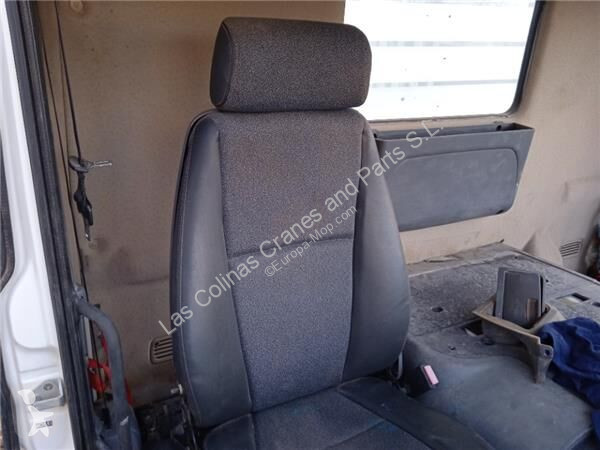 قطع غيار الأشغال العمومية Scania Siège 2401824...