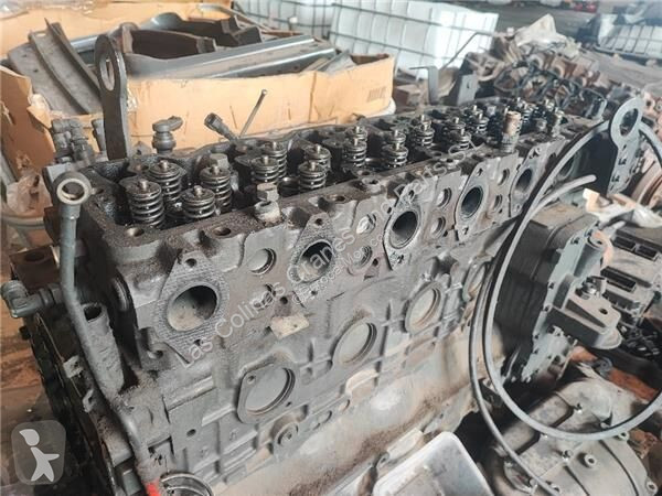قطع غيار الآليات الثقيلة Iveco Culasse 2831379...