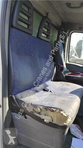 Запчасти для спецтехники Iveco Siège 504059096...