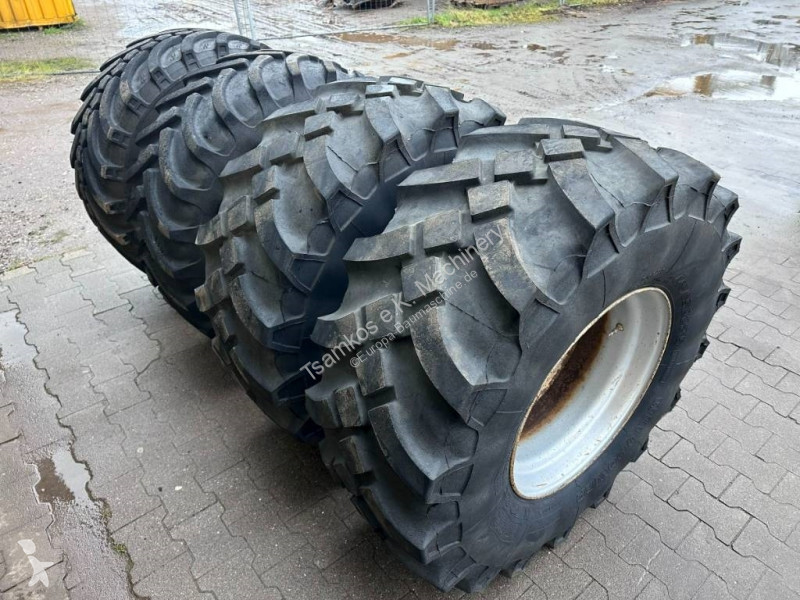 Náhradní díly stavba Mitas 445 / 65 R 22.5...