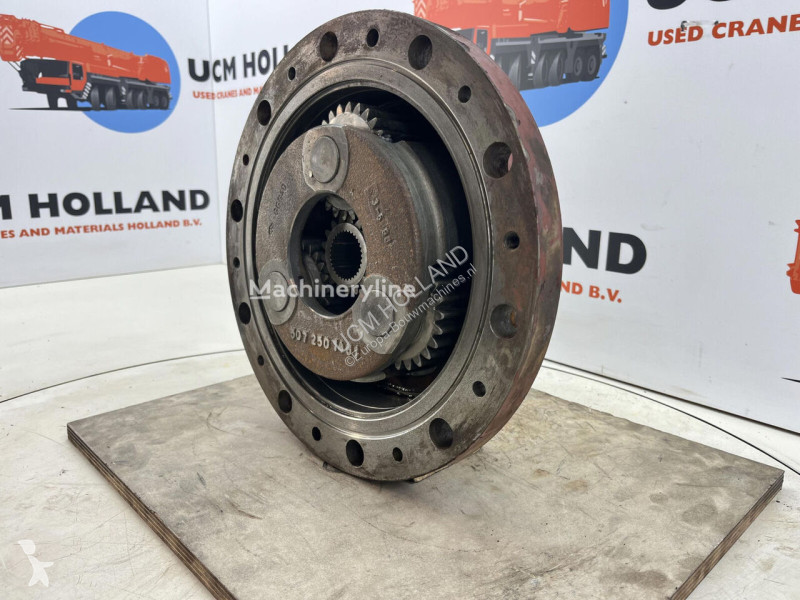 قطع غيار الأشغال العمومية  Moteur de...