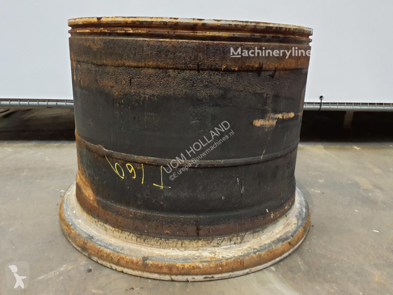 Pièces engins tp Grove Rim 525/80R25 12 23 3p