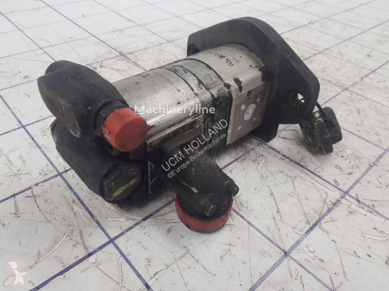 Pièces engins tp Bosch Bosch dual gear pump