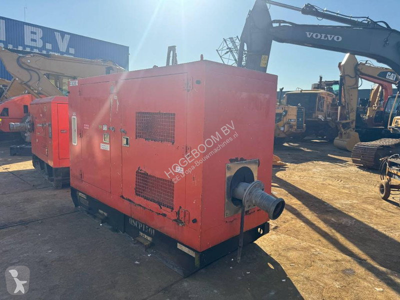 Losse onderdelen bouwmachines  cp150 waterpump