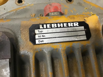 Hydraulický Liebherr