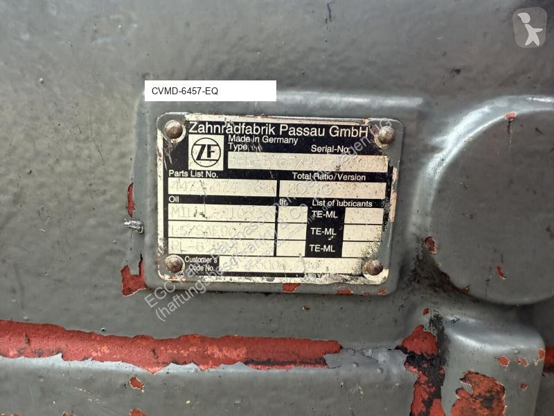 قطع غيار الأشغال العمومية ZF AP L B 765 aus LH