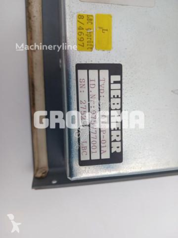 Palubní deska Liebherr
