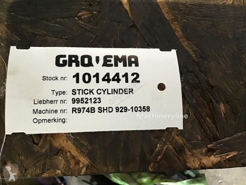 Резервни части за строителна техника Liebherr
