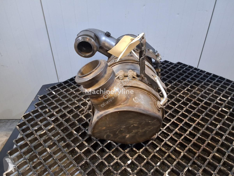 Pièces engins tp Liebherr Pot d'échappement...