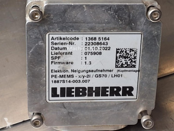 Náhradní díly stavba Liebherr nový