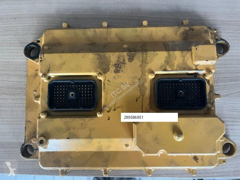 Резервни части за строителна техника Caterpillar