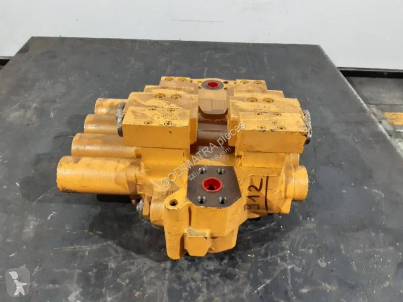 قطع غيار الأشغال العمومية Liebherr R912HDSL