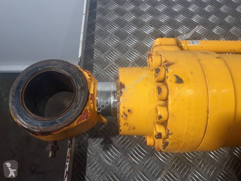 قطع غيار الأشغال العمومية JCB