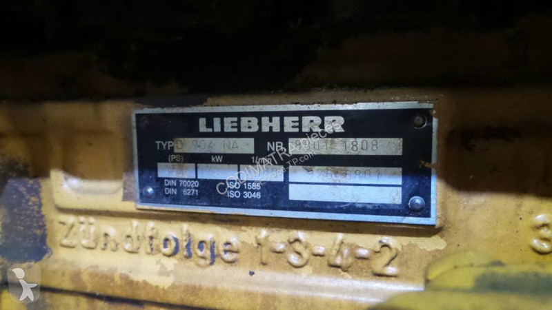 Запчастини для спецтехніки Liebherr A902