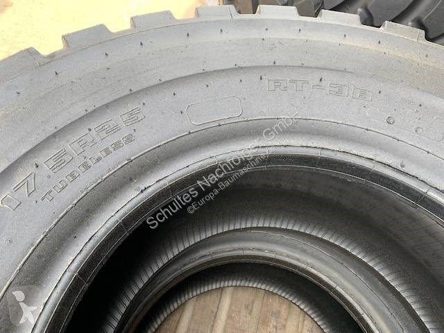 قطع غيار الأشغال العمومية Goodyear RT3B 17.5 R25