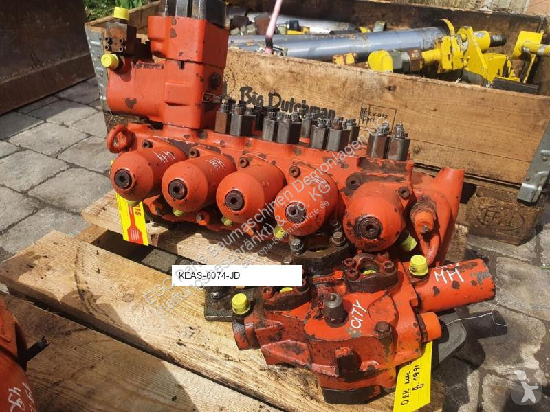 قطع غيار الأشغال العمومية O&K