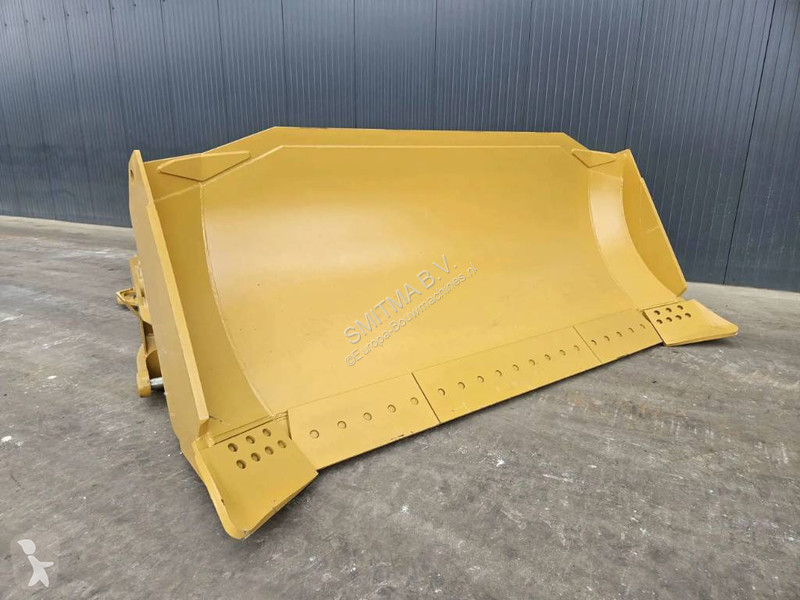 Buldozer  D8T