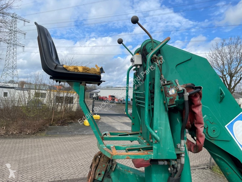 Uitrusting voor vrachtwagens HMF 820 2 X HYDRAULIC