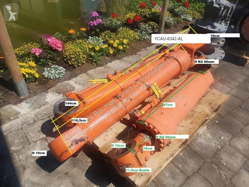 Pezzi di ricambio macchine movimento terra Hitachi