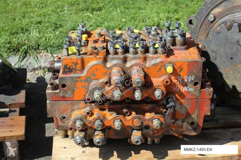 قطع غيار الأشغال العمومية Hitachi Distributeur...
