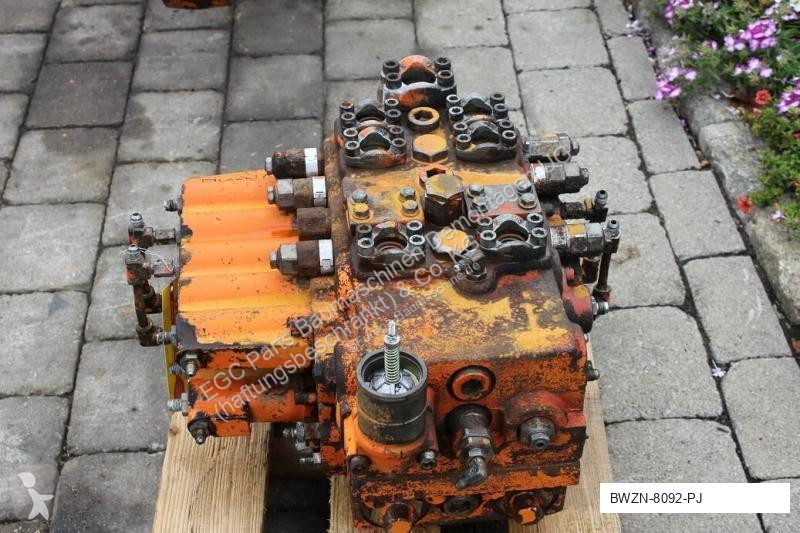 قطع غيار الأشغال العمومية Hitachi Distributeur...