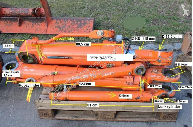 Pezzi di ricambio macchine movimento terra Hitachi