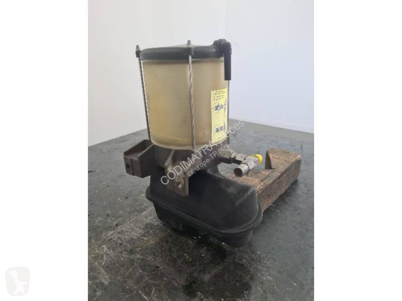 قطع غيار الأشغال العمومية Komatsu PC228USLC-11
