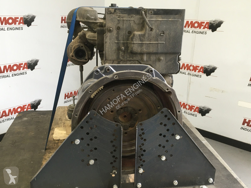 قطع غيار الأشغال العمومية Deutz BF4L1011F USED