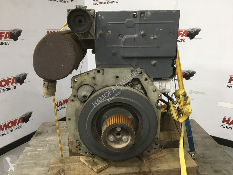 قطع غيار الأشغال العمومية Deutz F2L1011F FOR PARTS