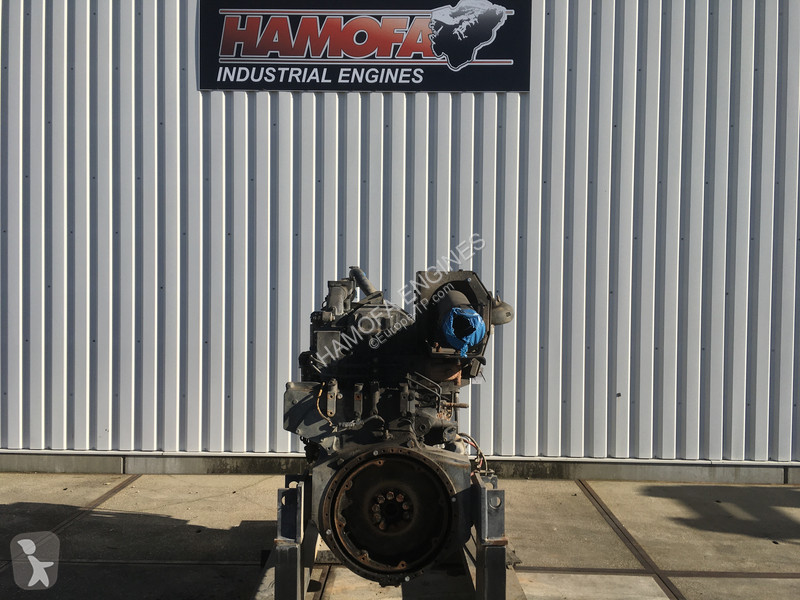 قطع غيار الأشغال العمومية Komatsu SAA6D170E-3...