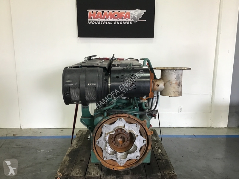قطع غيار الأشغال العمومية Volvo D12D-C MH USED