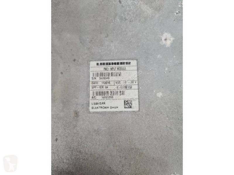 قطع غيار الأشغال العمومية Liebherr R926COMP