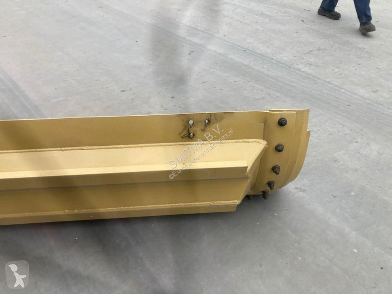 Vybavenie stavebného stroja  140M Moldboard
