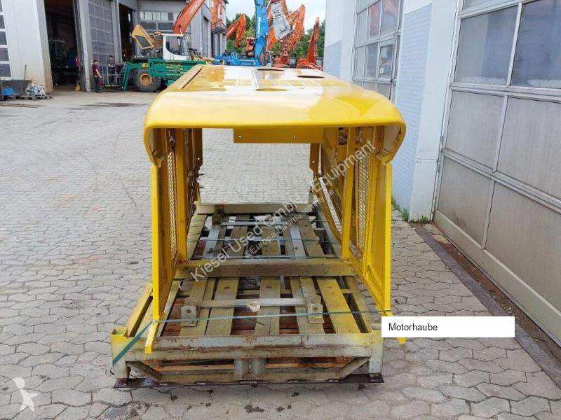 Peças máquinas de construção civil Komatsu...