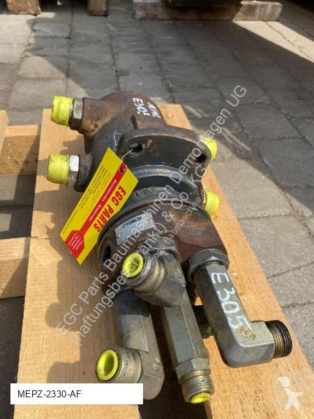 قطع غيار الأشغال العمومية New Holland Rotateur...