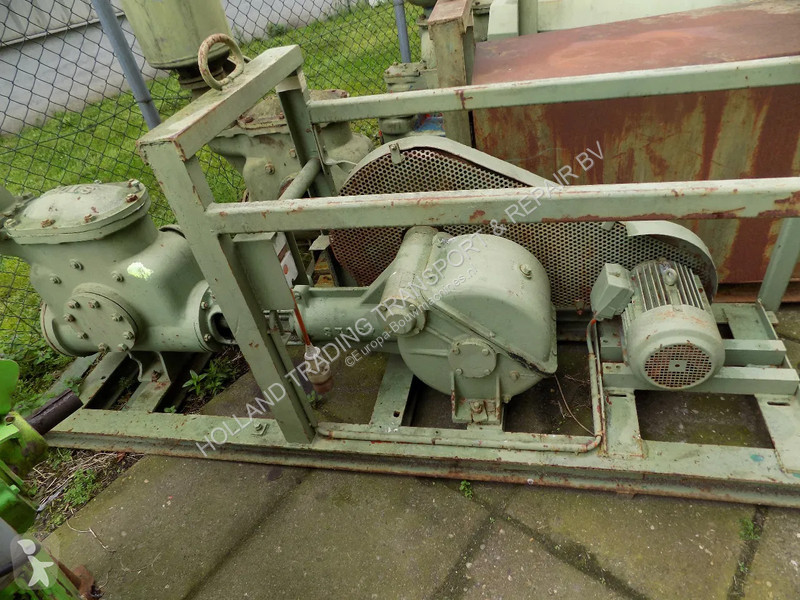 Losse onderdelen bouwmachines  plunjer...