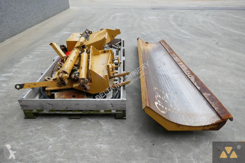 Reservdelar anläggningsmaterial  Snow wing