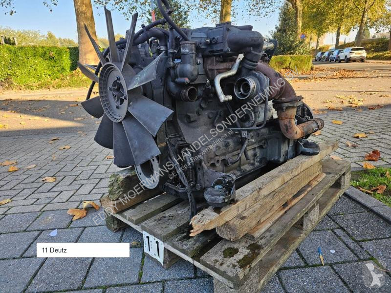 Резервни части за строителна техника Deutz