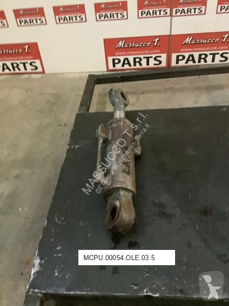 Recambios maquinaria OP Neuson Vérin...
