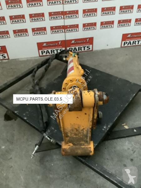 قطع غيار الأشغال العمومية  Vérin hydraulique...