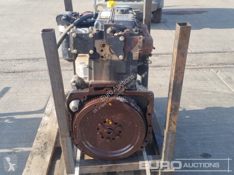 Pezzi di ricambio macchine movimento terra JCB