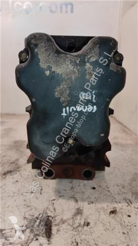 قطع غيار الآليات الثقيلة Renault Culasse 426708...