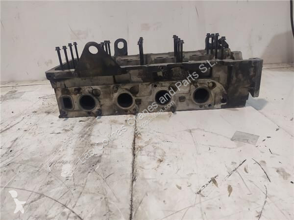 قطع غيار الآليات الثقيلة Mercedes Culasse A 646...