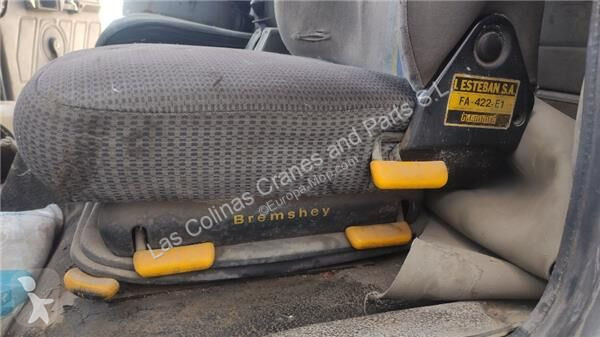 قطع غيار الأشغال العمومية DAF Siège pour camion...