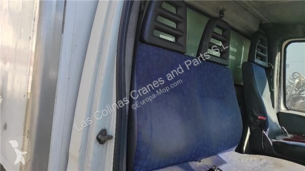 Запчасти для спецтехники Iveco Siège 504059096...