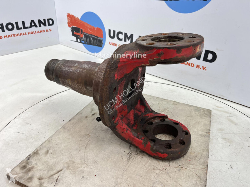 قطع غيار الأشغال العمومية  Steering knuckle 16...