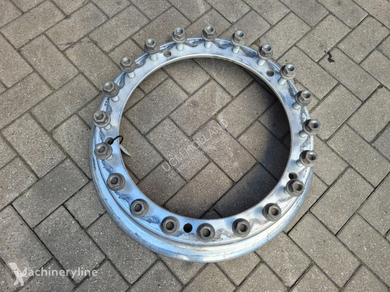 Części zamienne Grove Front ring rim 445/95R25...