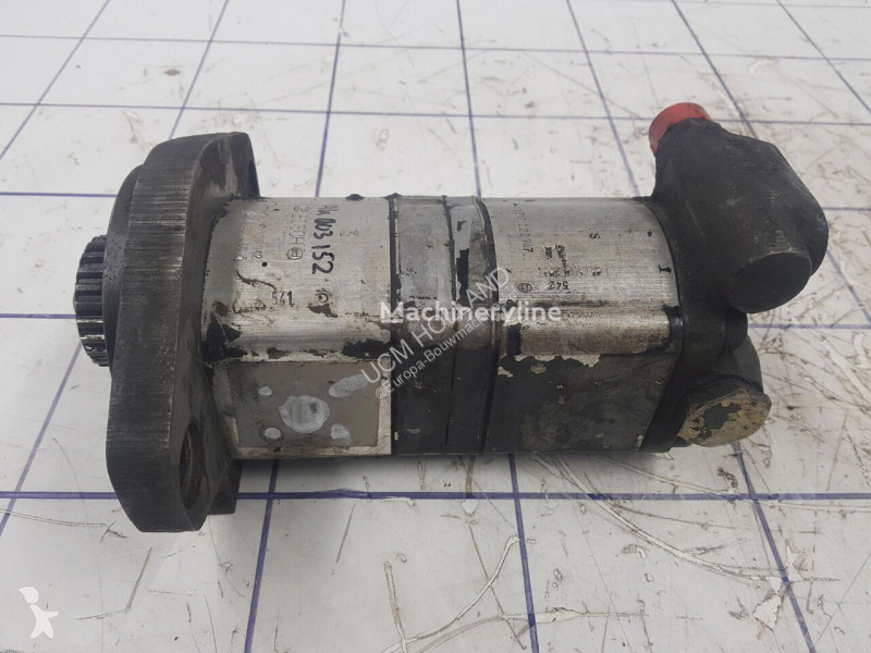 Pièces engins tp Bosch Bosch dual gear pump