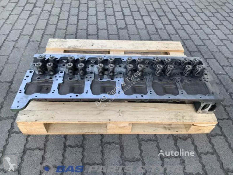 قطع غيار الآليات الثقيلة Volvo Cylinderhead D13K