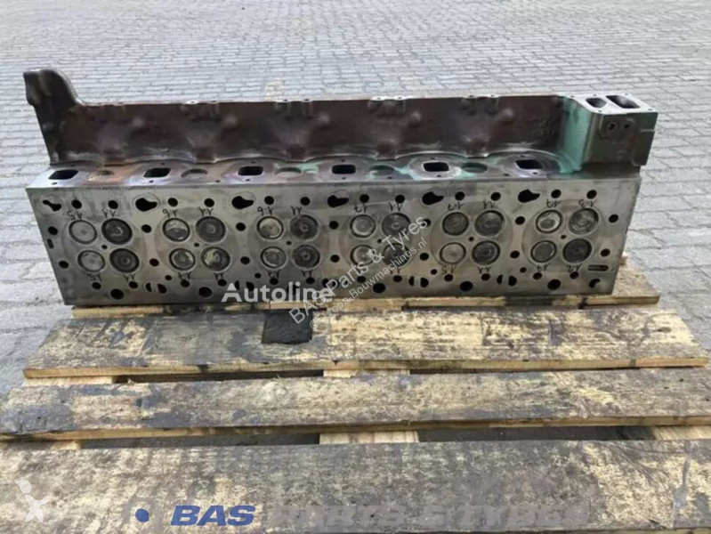 قطع غيار الآليات الثقيلة Volvo Cylinderhead...